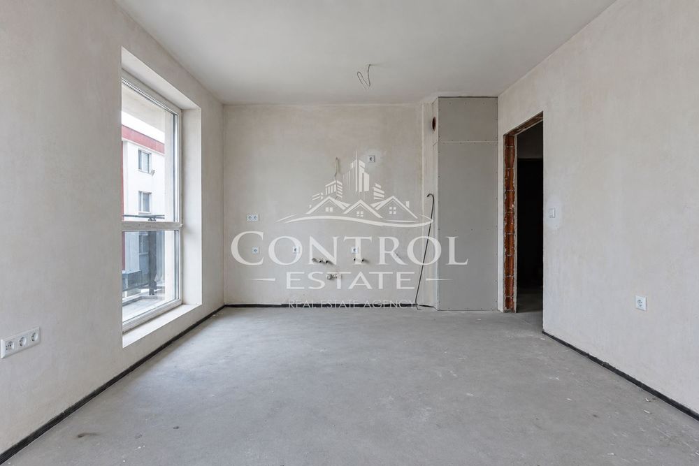 Продава се Тристаен апартамент в Велико Търново, Бузлуджа - 101 кв.м за 1436 €/кв.м - Снимка #2