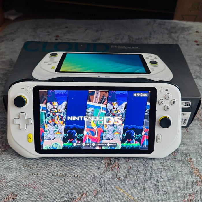 Logitech G Cloud - Handheld Gaming Конзола