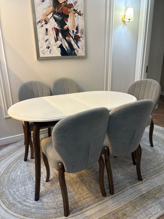 Продоеться мебель в хорошем!