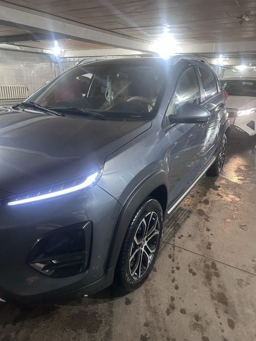 Продам  машину  чери тиго2