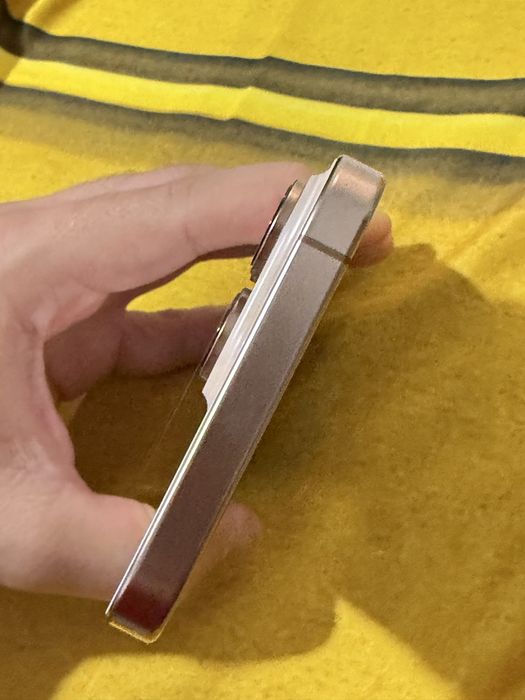 Iphone 16 pro max 256GB gold