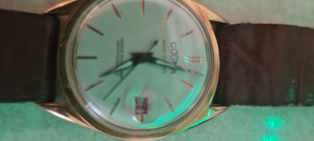 Vând ceas mecanic DOGMA ANCRE