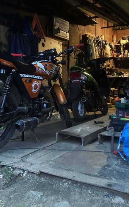 Продаю,срочно мотоцикл