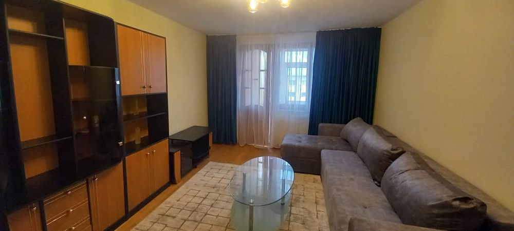 Ofer spre închiriere apartament 2 camere