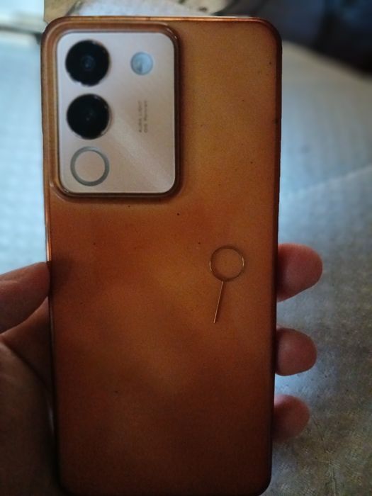 Продаю телефон Vivo V29e 5G