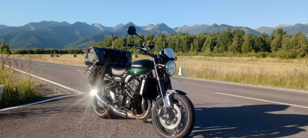 Kawasaki Z900RS (Retro-Sport)