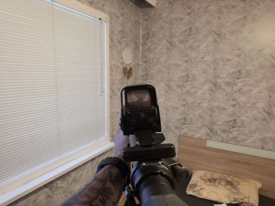 Еърсофт M4A1(електрическа реплика,AEG) + Бързомер,батерия,Зарядно и др