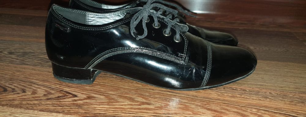 Женские  туфли .