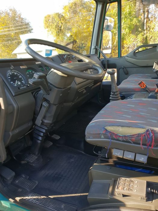 Iveco  ML  75E  7,5 tone