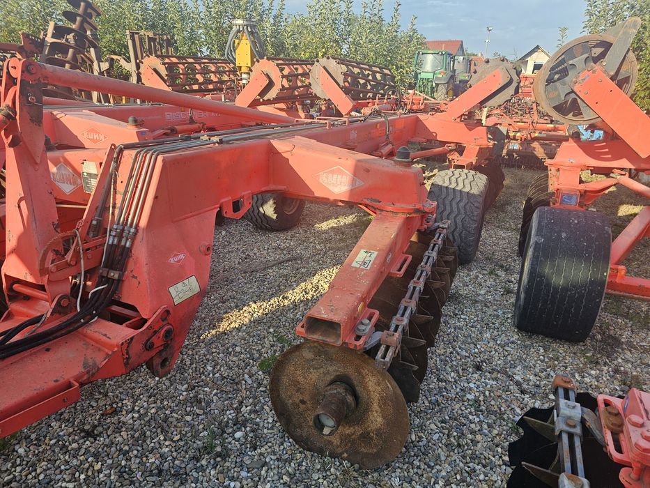 kuhn disvover xm 36 disc plug freza coasa grebla remorca mig met