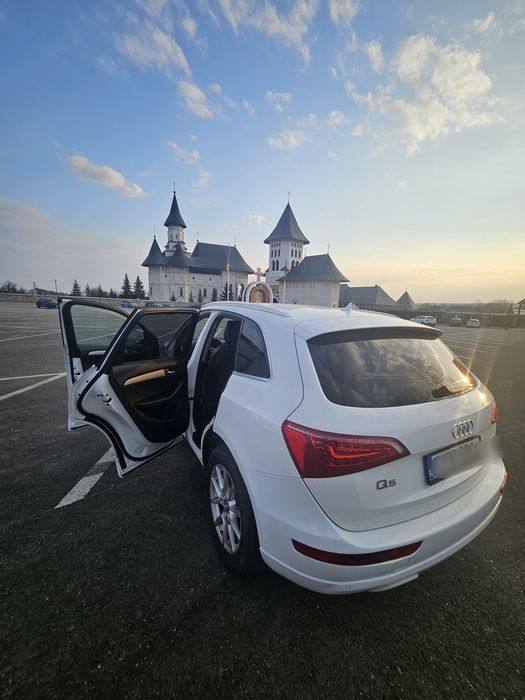 Audi q5,automat.