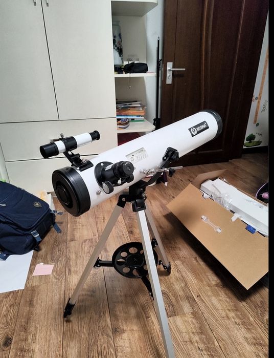 Продам астрономический телескоп