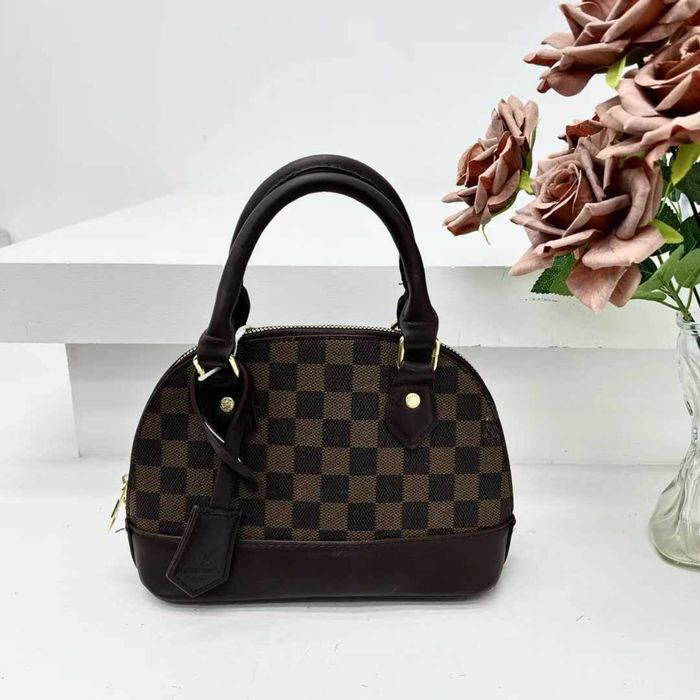 Сумки на 8 марта самое то