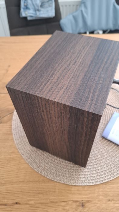 Cutie / dispozitiv pentru intors ceasuri Brienz
