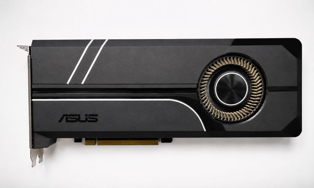 Видеокарта: NVIDIA GeForce GTX 1080