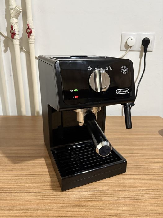 Aparat de cafea Delonghi Active Line