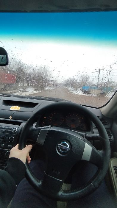Nissan Skyline v35