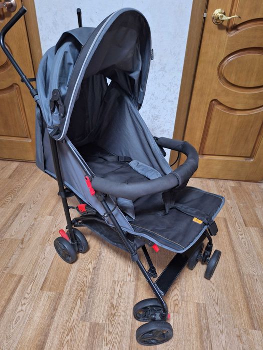 Продам Коляску трость фирма Tommy