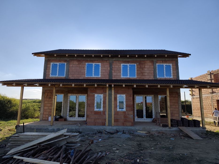 Vând Duplex Ghiroda