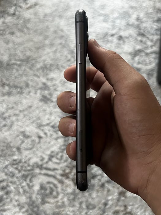 Iphone 11 sotiladi