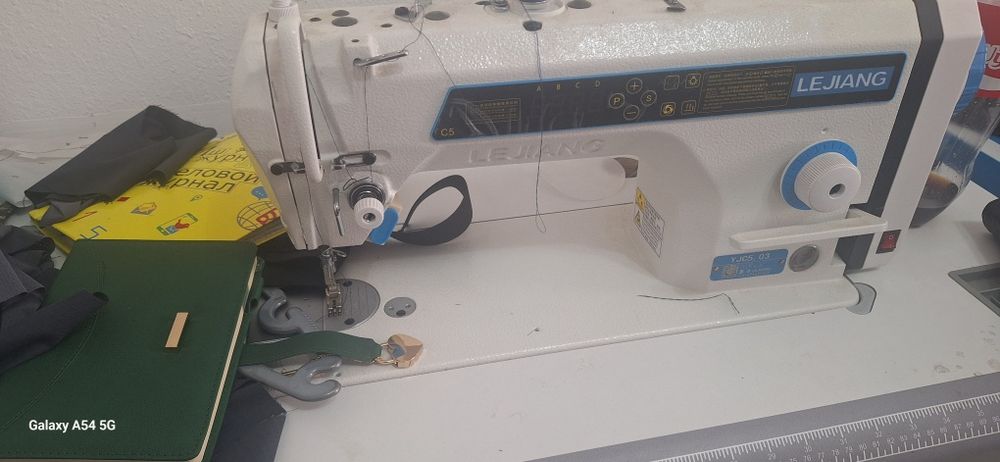 Lejiang  tikuv mashinkasi faqat ochilgan ishlatilmagan