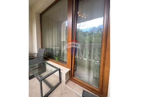 Дава се под наем Двустаен апартамент в Варна, Аспарухово - 65 кв.м за 548.25 € - Снимка #9