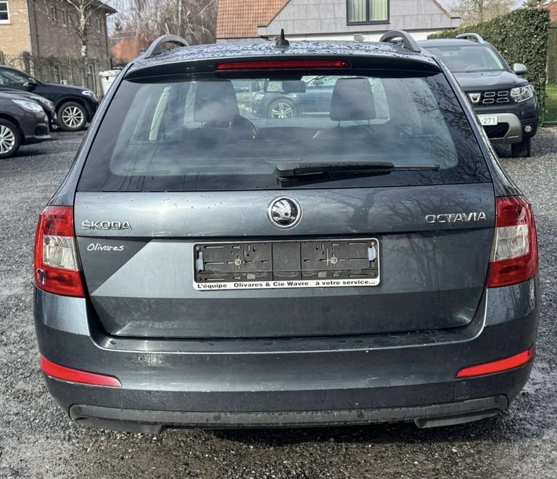 SKODA Octavia 2015 — imagine 4