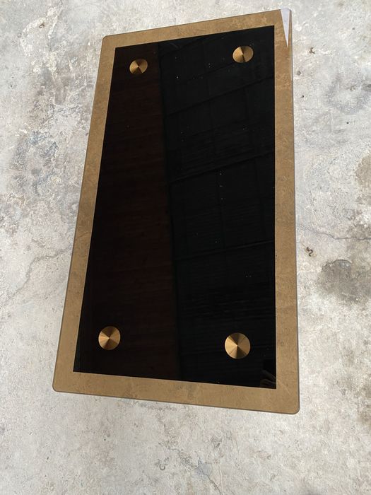 Стол журнальный стеклянный