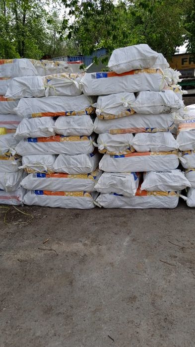 Двух 2 литровые банки