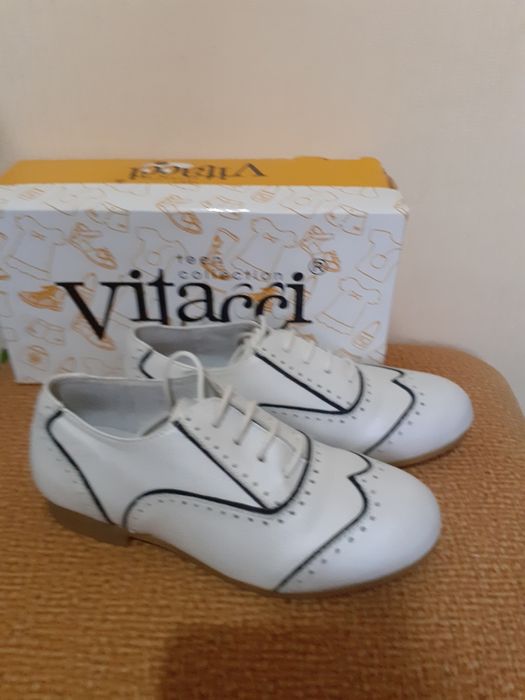 В школу ботиночки для девочки