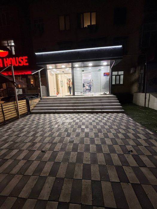 Продается нежилое помещение ориентир Чиланзар 19-квартал Whatsapp