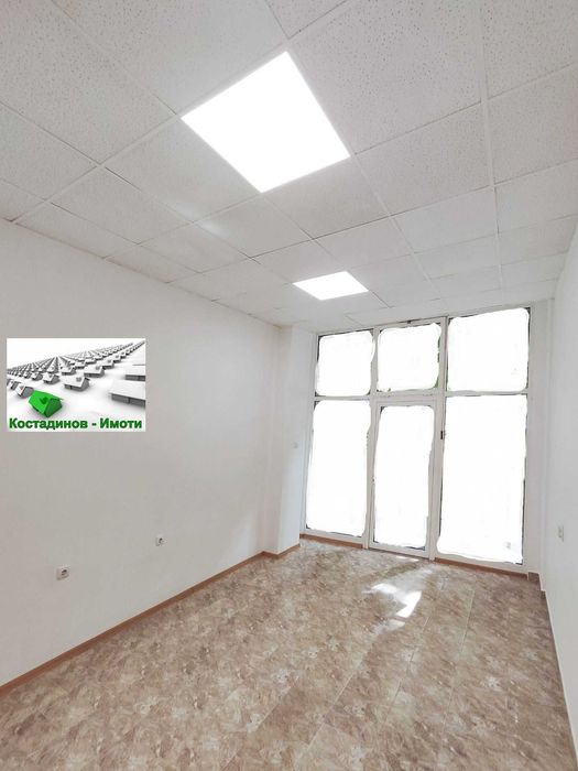 Дава се под наем Магазин в Пловдив, Каменица 1 - 25 кв.м за 500 € - Снимка #1