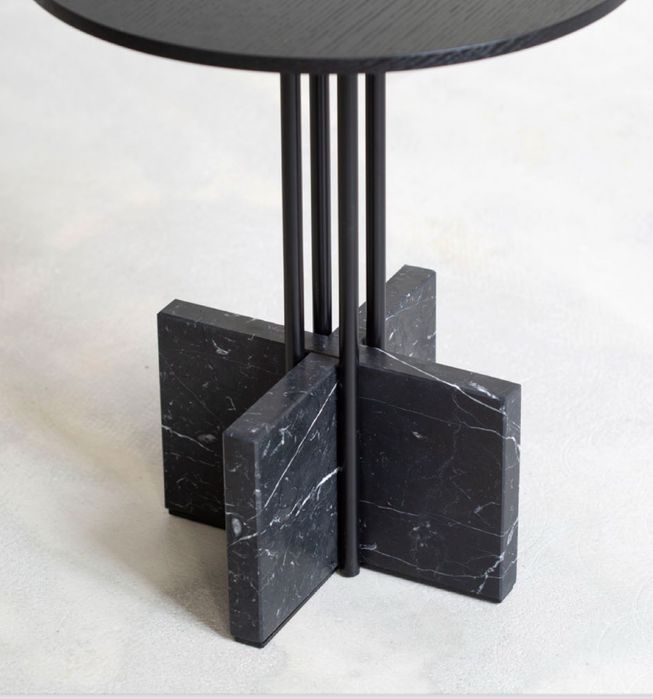 Журнальный столик из мрамора