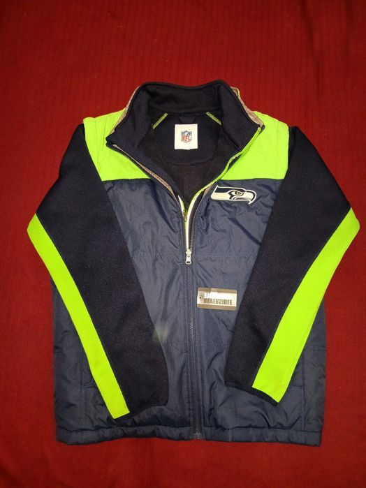 Из США комплект, кофта и двухстороняя желетка,бренда Seattle Seahawks!