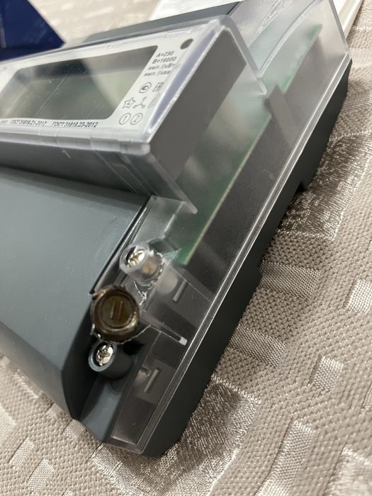 Счетчик электреческий Меркурий 236