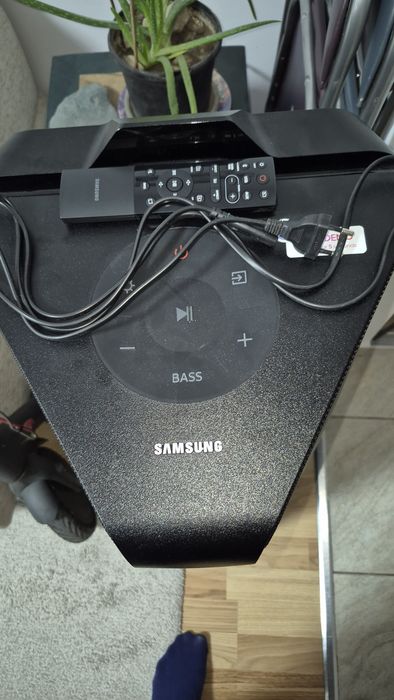 Boxa Samsung MX-T70 1500watts functionala 100%