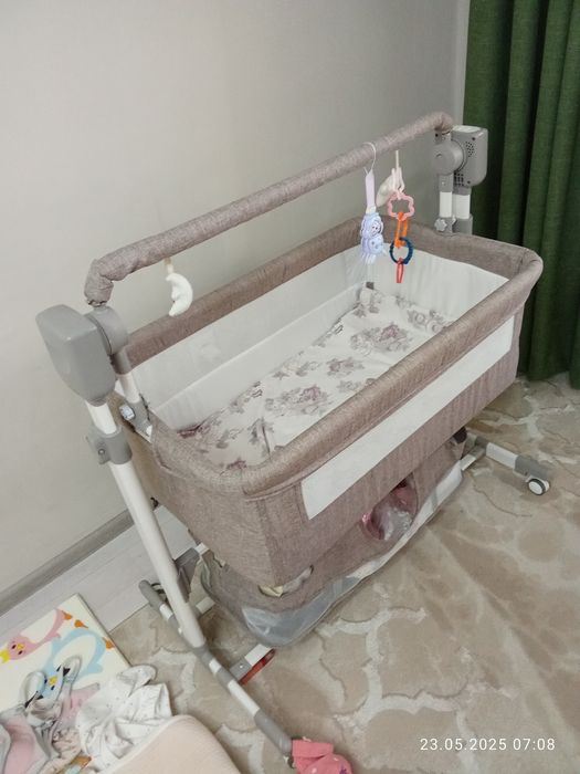 Манеж электронный с пультом управления