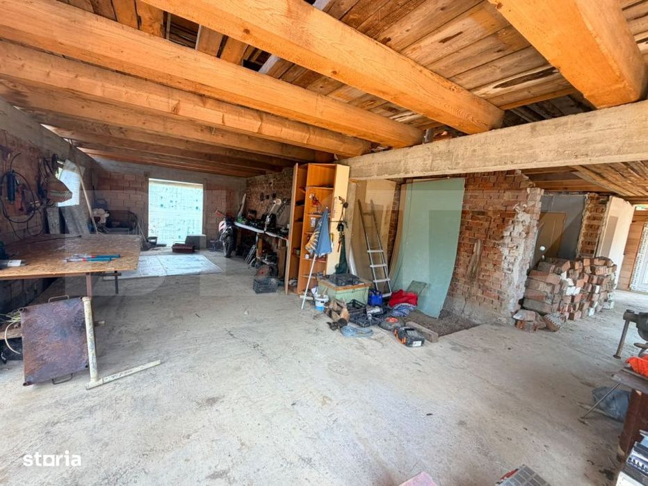 Casa de vanzare, 220 mp, teren 2.000 mp, zona Predelut