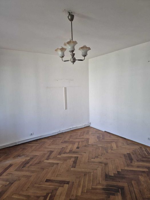 proprietar vand apartament 3 camere Romanilor