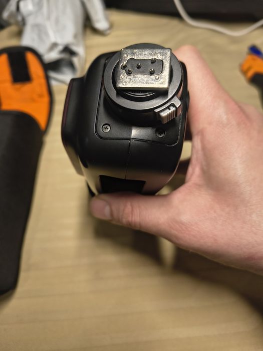 Светкавица Godox - V1N, 75Ws, за Nikon, черна