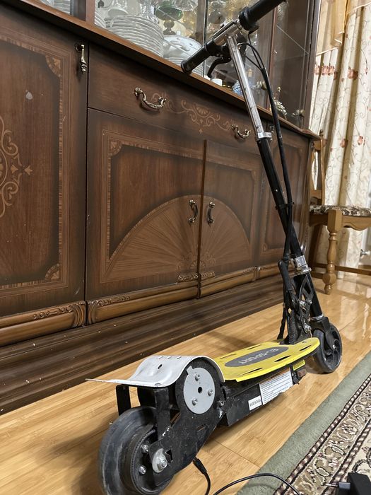 Детский электро самокат