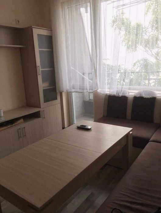 Дава се под наем Двустаен апартамент в Шумен, Басейна - 42 кв.м за 229.5 € - Снимка #2