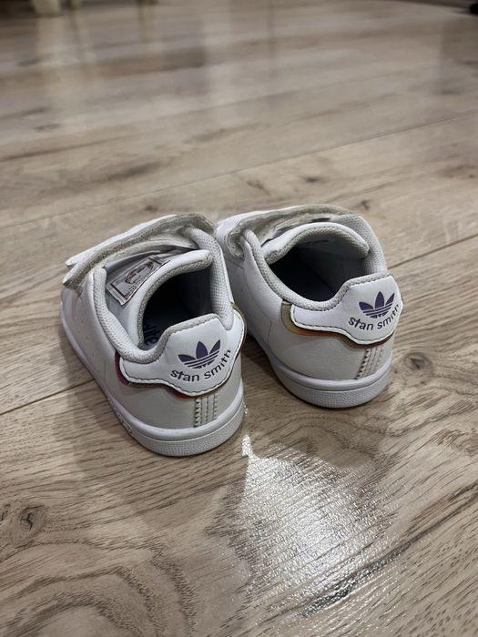 Детские кроссовки Adidas