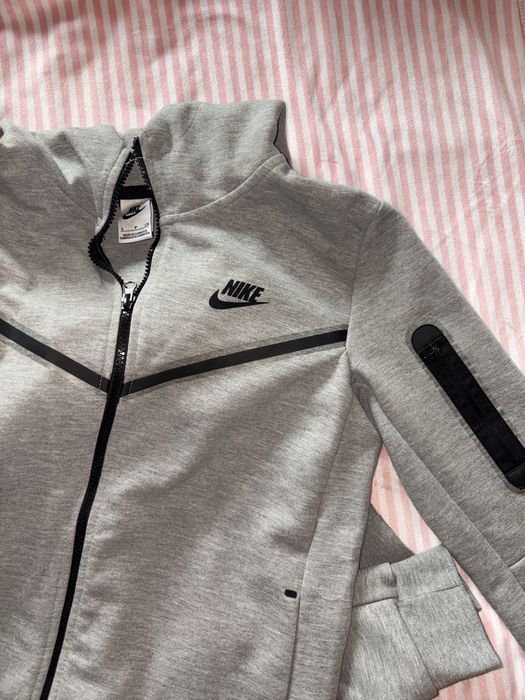 Nike tech дамски