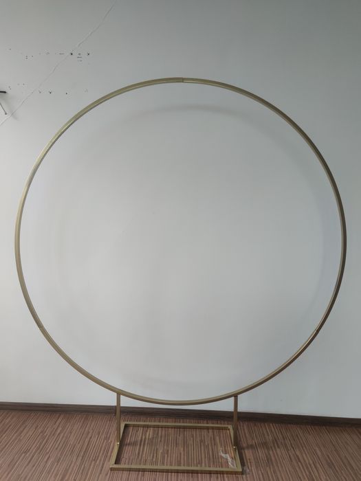 Украса метални арки