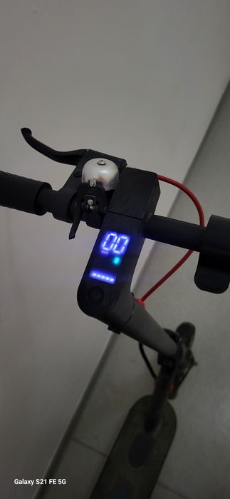 Электро самокат xiaomi