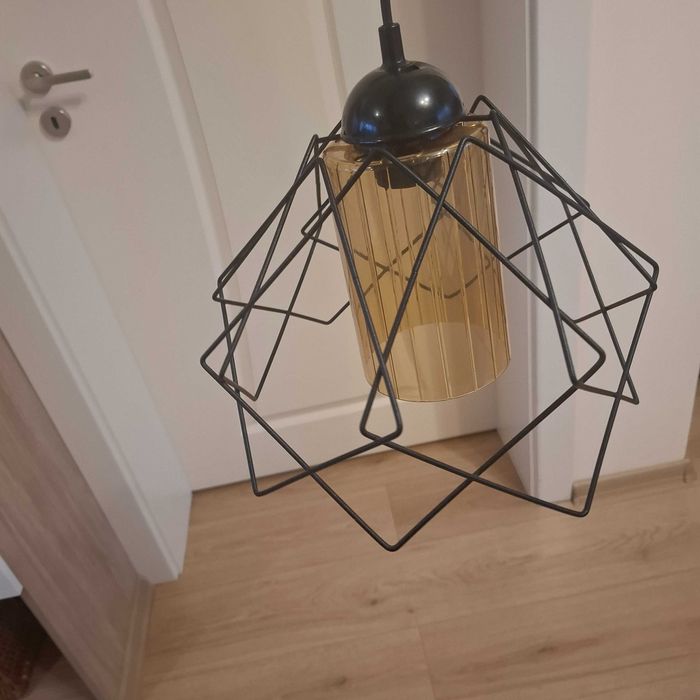 Висяща лампа индустриален стил