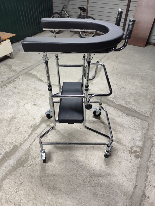 Ходунок взрослый