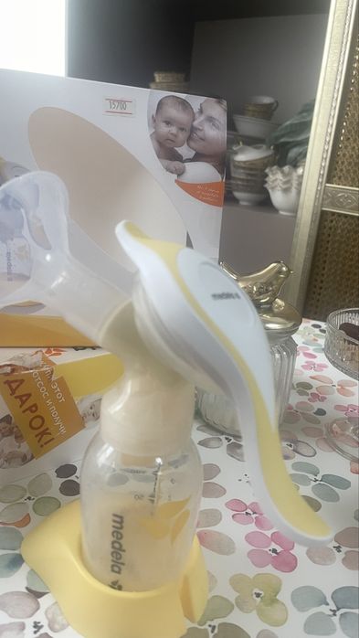 Ручной молокоотсос