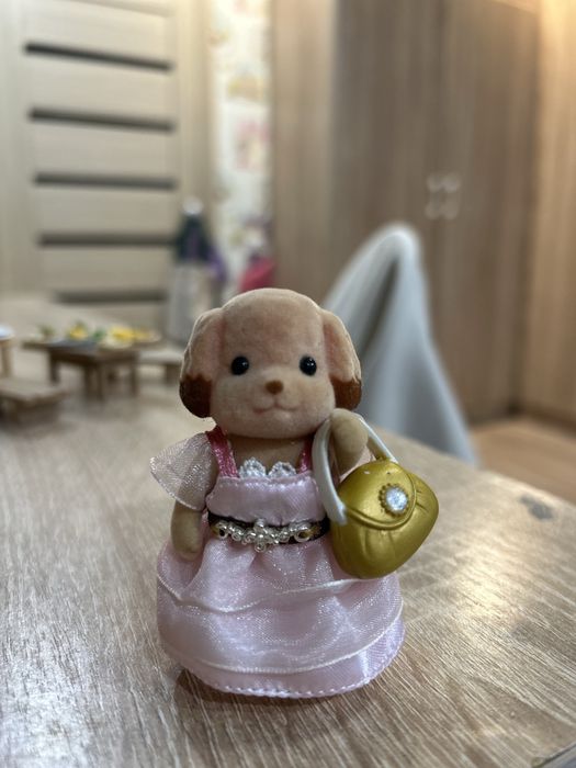 Продам персонажей Sylvanian Family оригинал